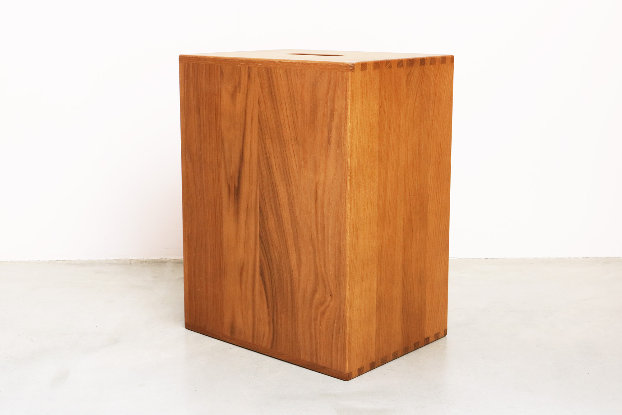 LC14 stool le corbusier cassina